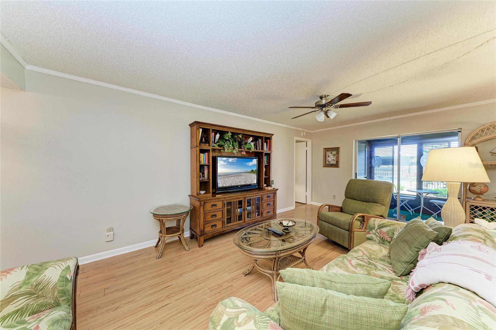 6108 7TH AVENUE W 6108
