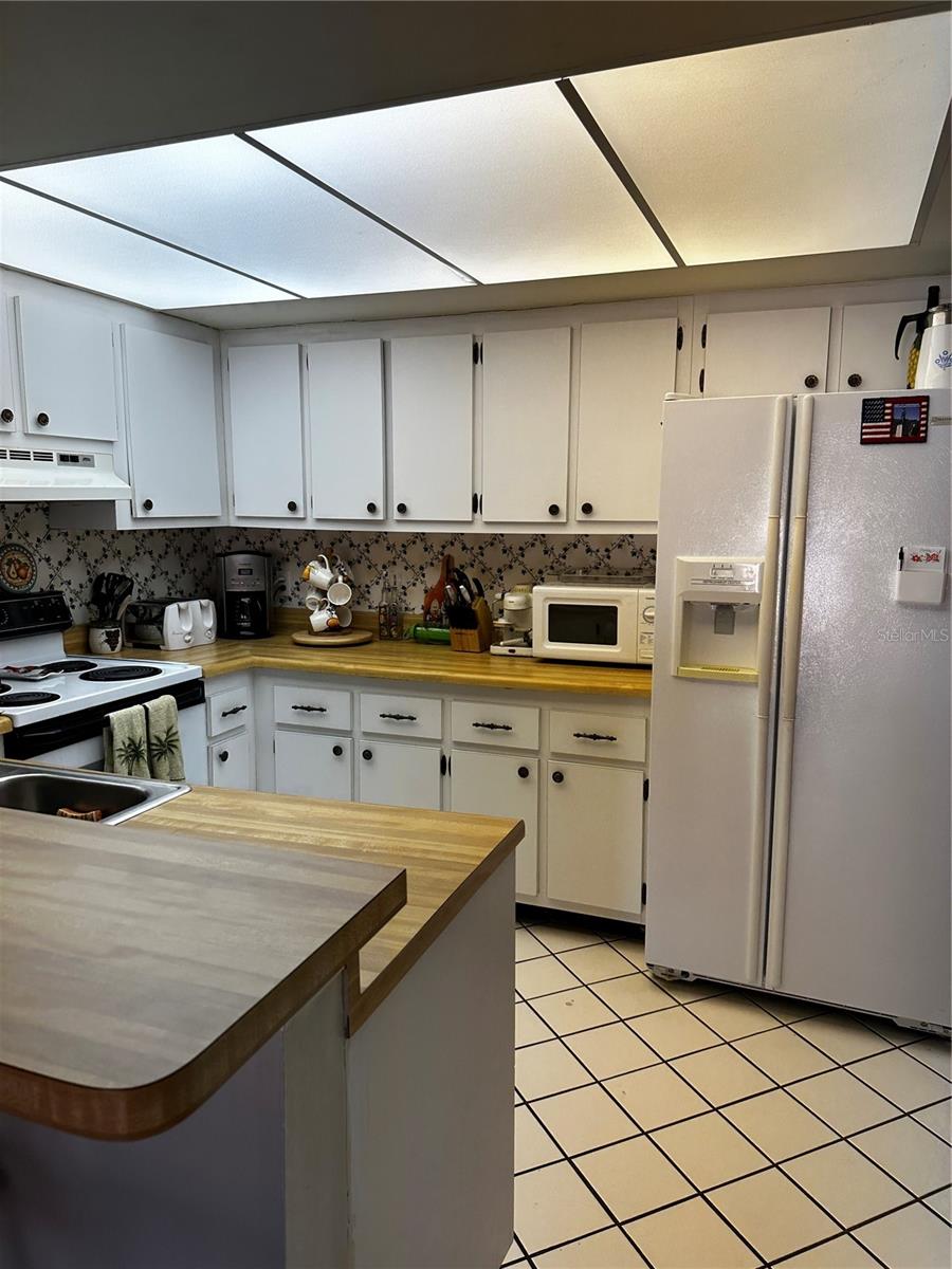 6108 7TH AVENUE W 6108
