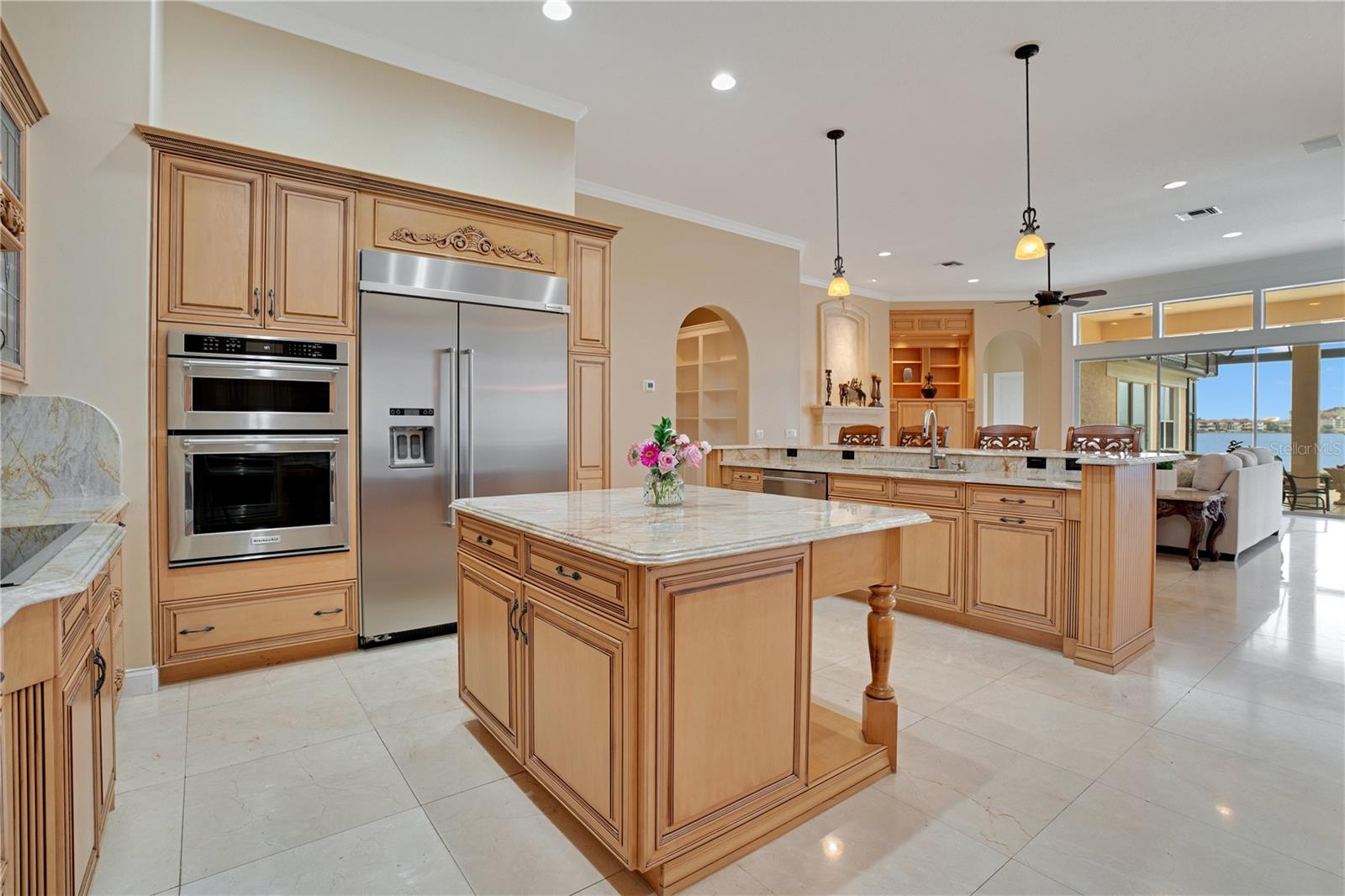 ESTS AT PHILLIPS LANDING DR PHILLIPS FL - Residential