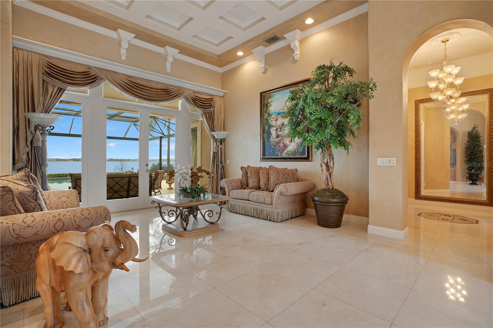 ESTS AT PHILLIPS LANDING DR PHILLIPS FL - Residential