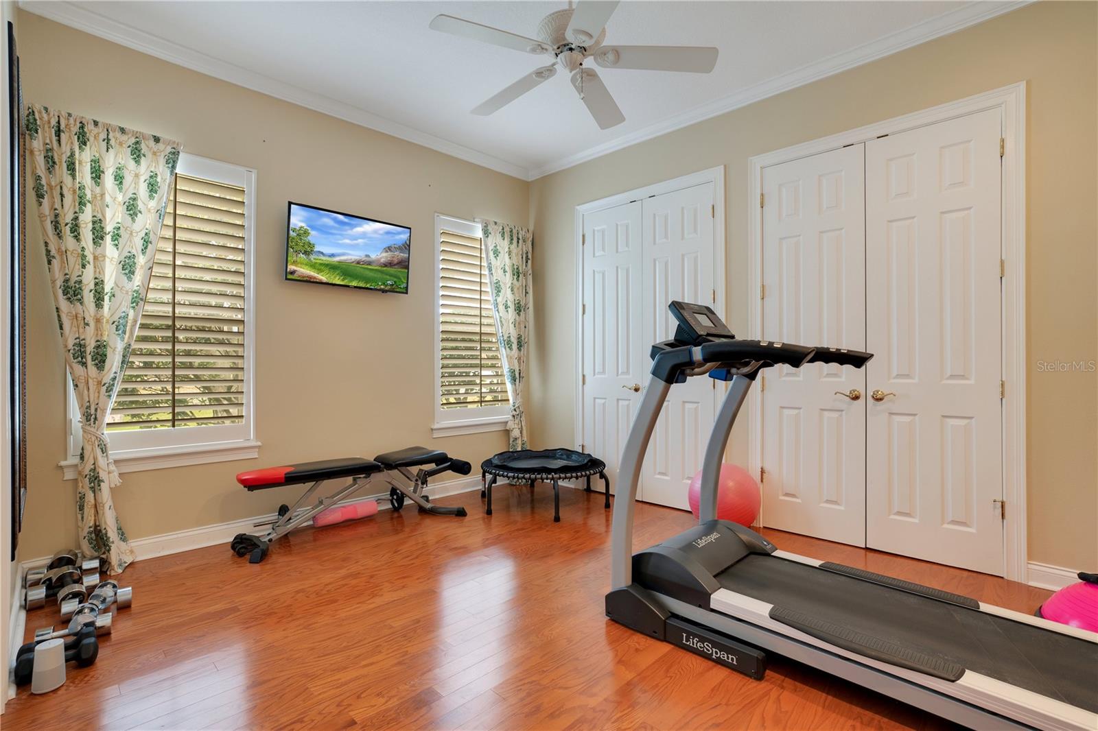 ESTS AT PHILLIPS LANDING DR PHILLIPS FL - Residential