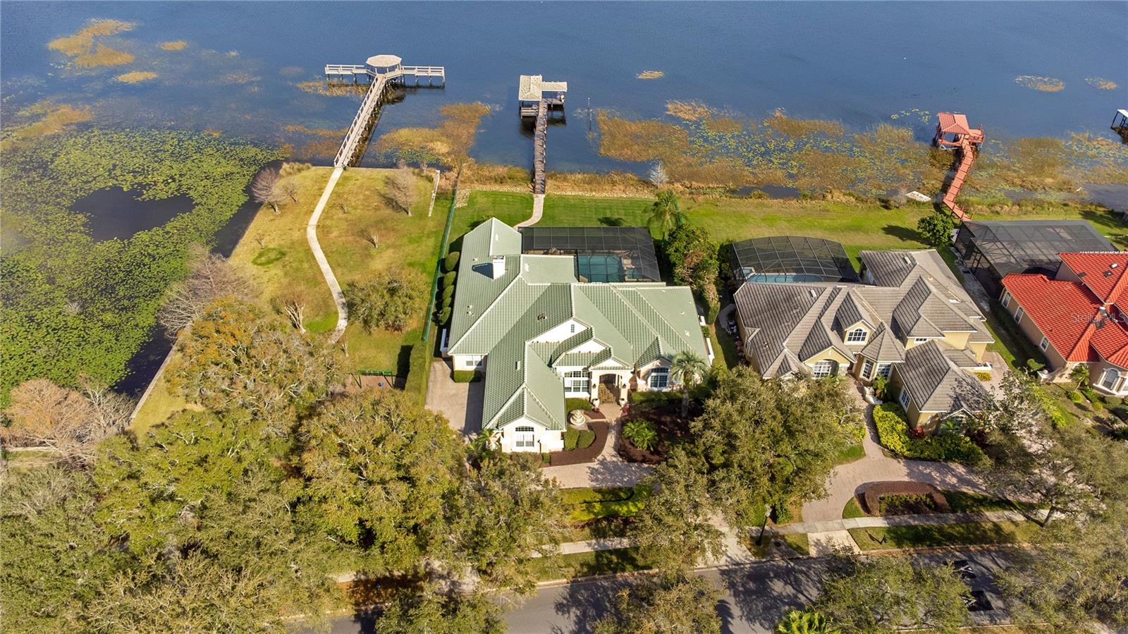 ESTS AT PHILLIPS LANDING DR PHILLIPS FL - Residential