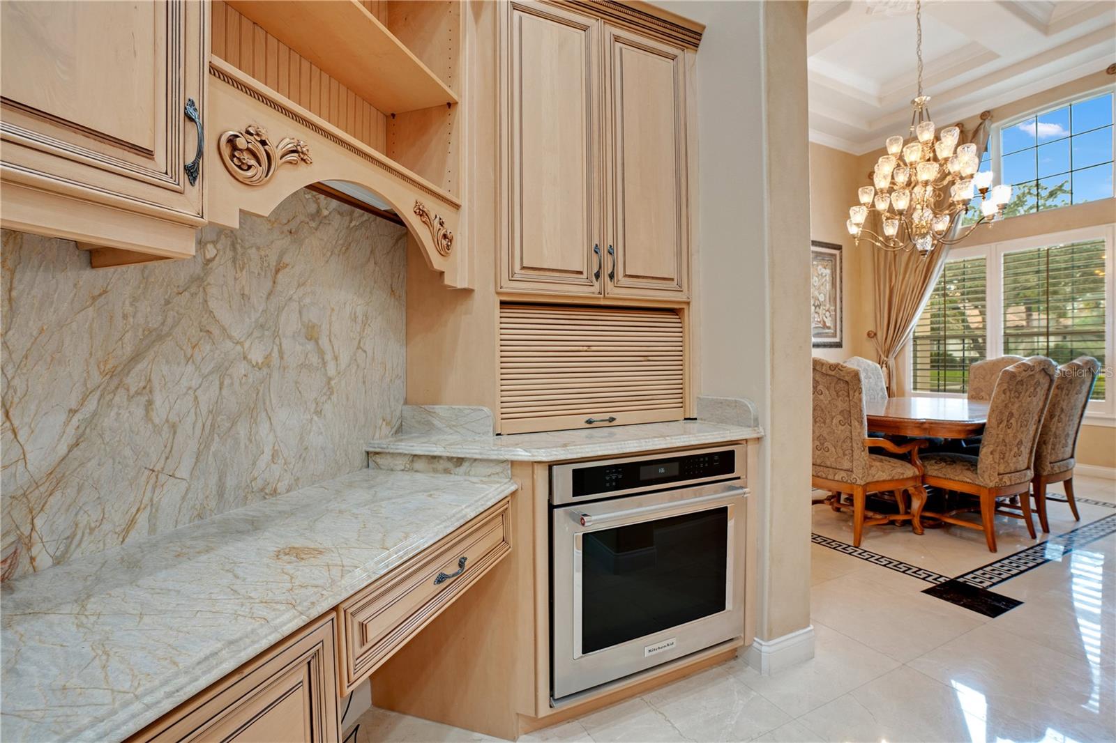 ESTS AT PHILLIPS LANDING DR PHILLIPS FL - Residential