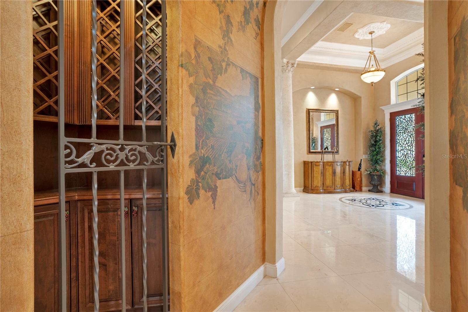 ESTS AT PHILLIPS LANDING DR PHILLIPS FL - Residential