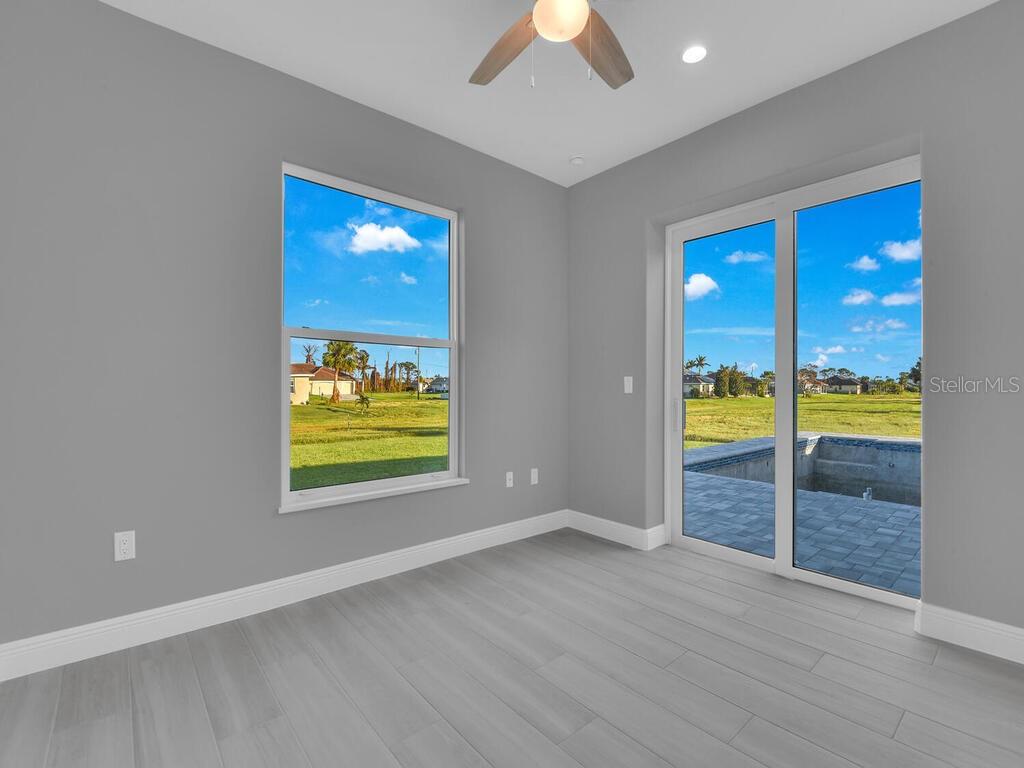 ROTONDA WEST PINE VALLEY - Residential
