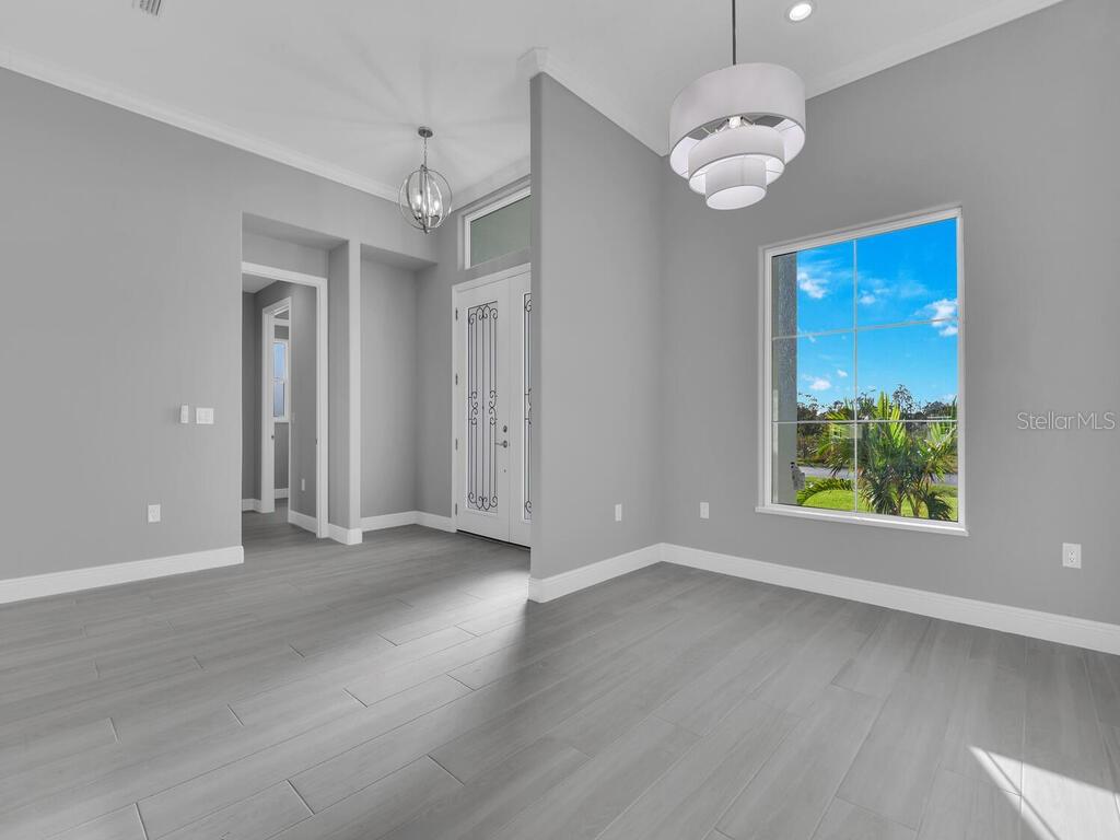 ROTONDA WEST PINE VALLEY - Residential