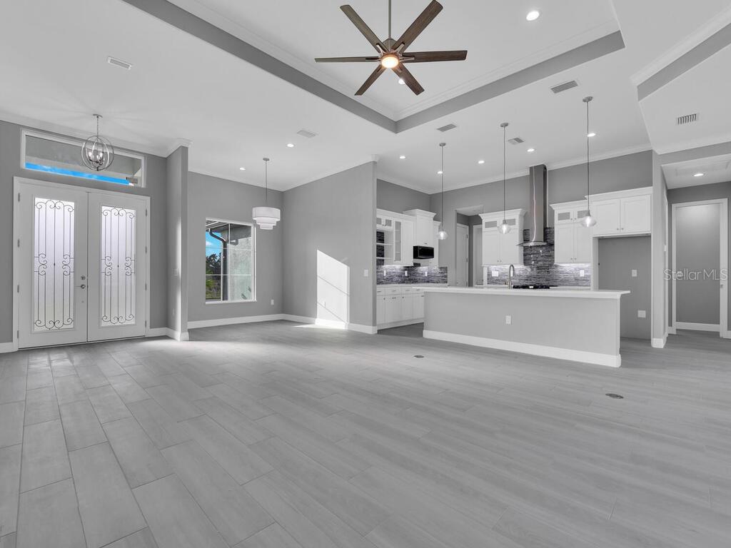 ROTONDA WEST PINE VALLEY - Residential