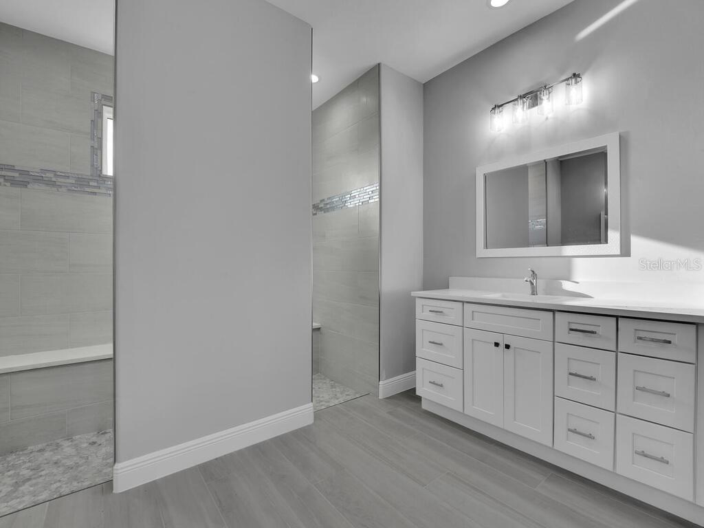 ROTONDA WEST PINE VALLEY - Residential