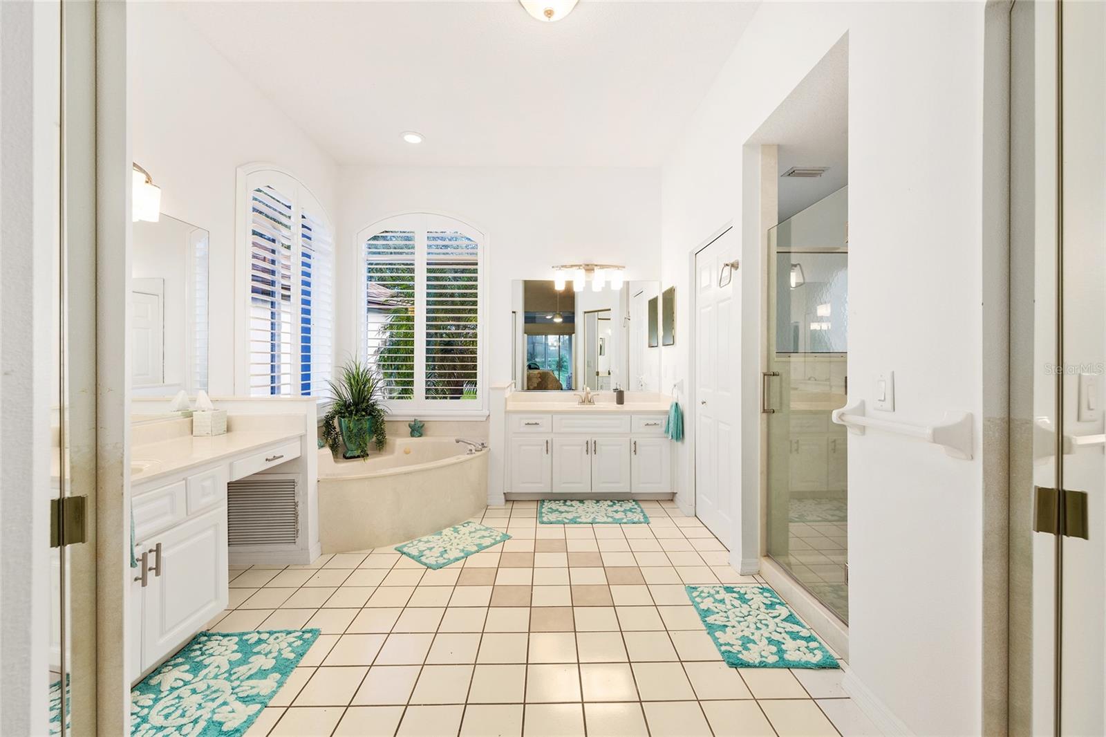 FAIRWAYS/STONECREST - Residential