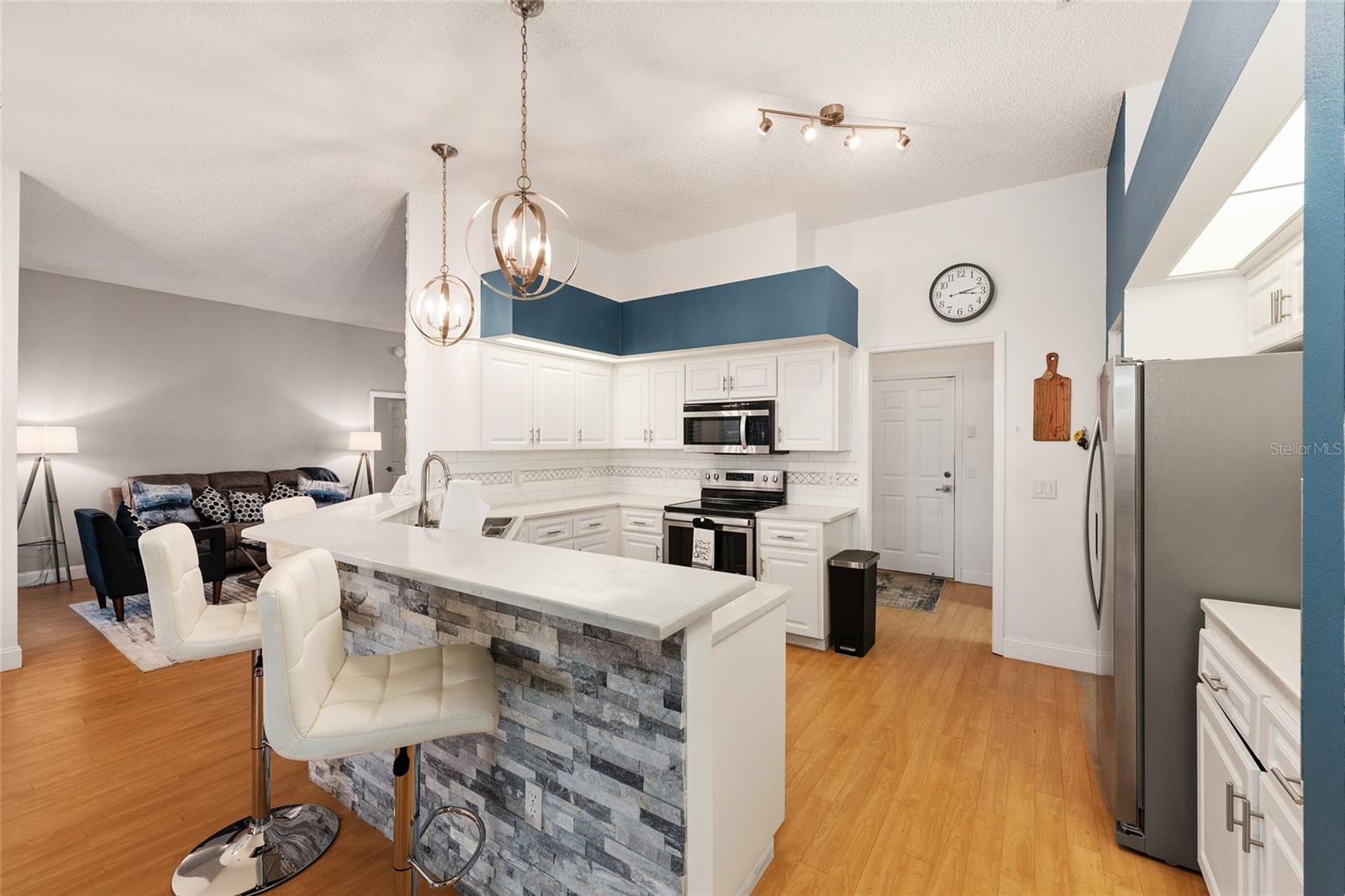 FAIRWAYS/STONECREST - Residential