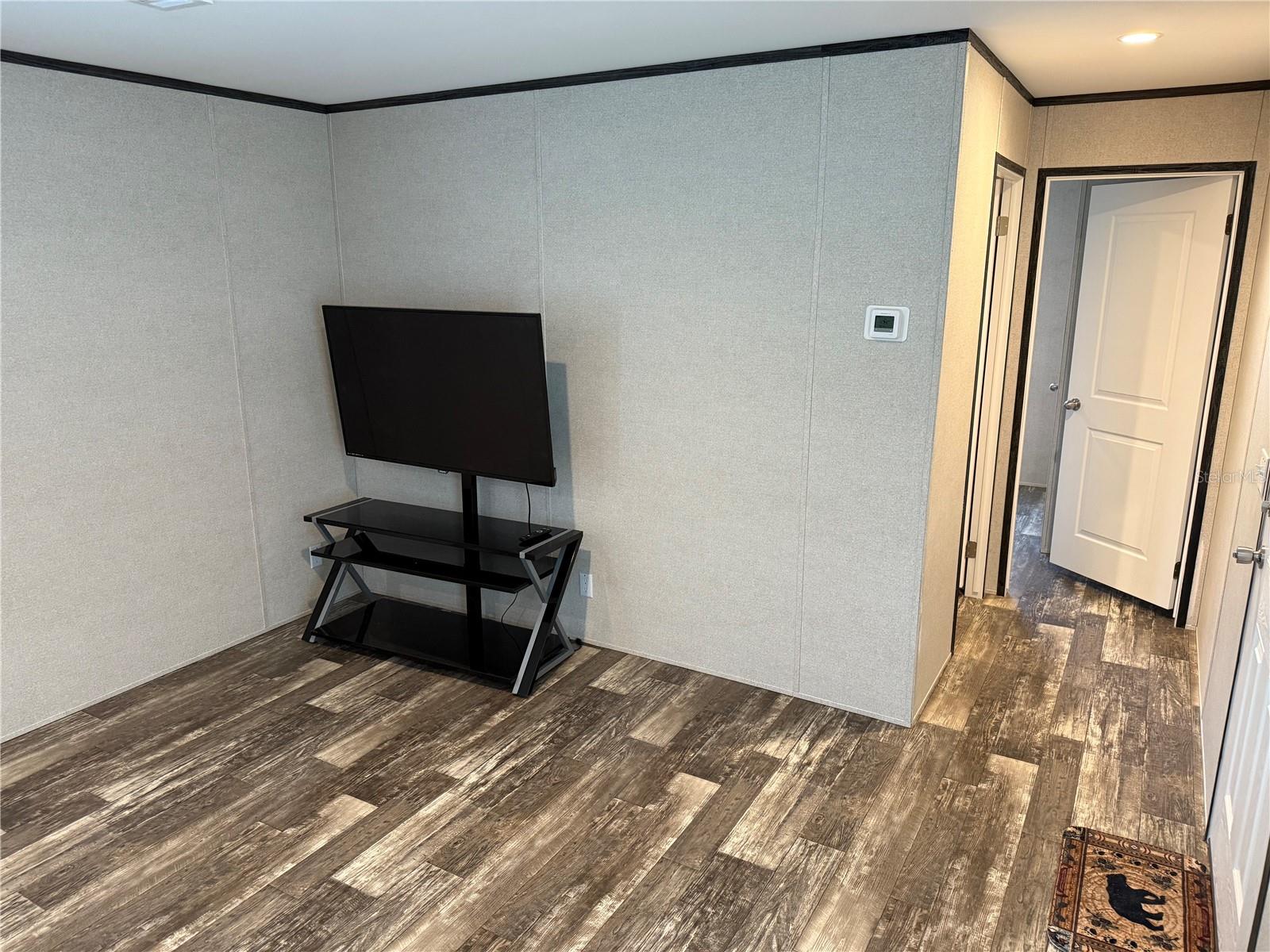 MONTGOMERY ACRES - Residential