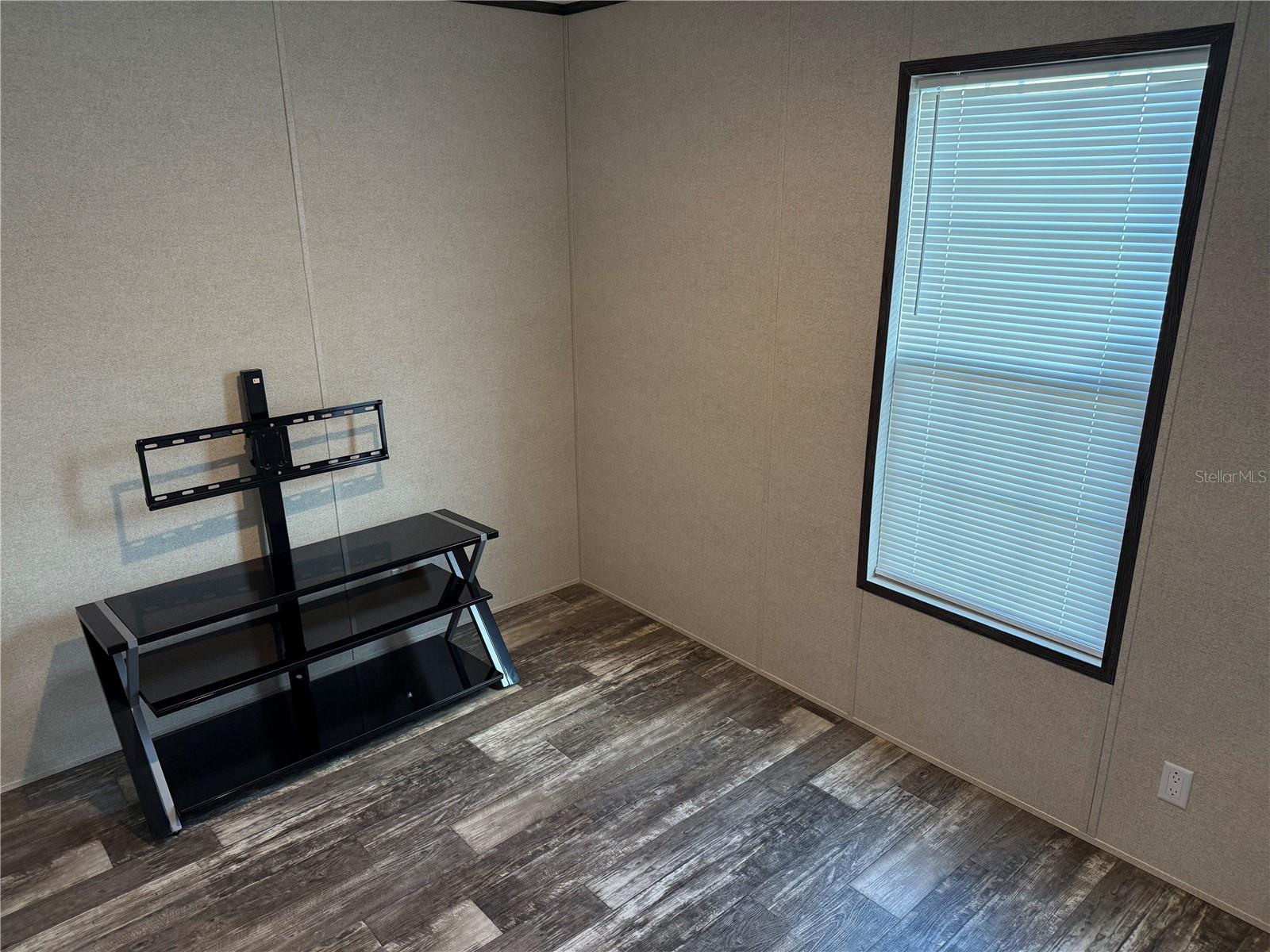 MONTGOMERY ACRES - Residential