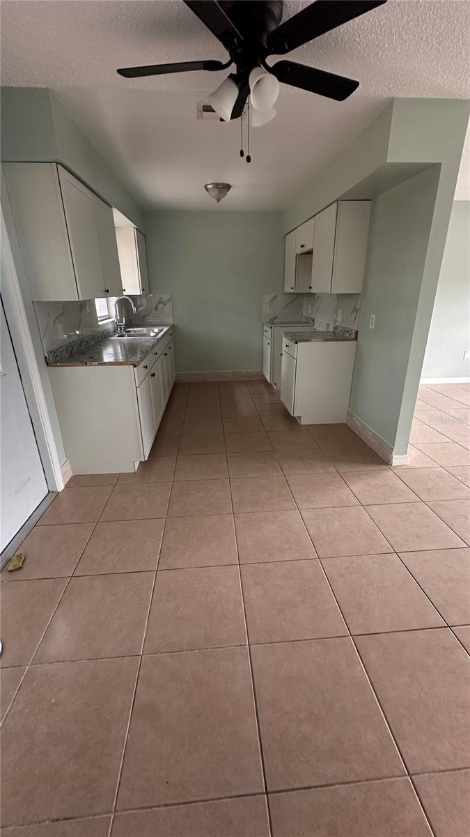 2587 SUNRISE TERRACE