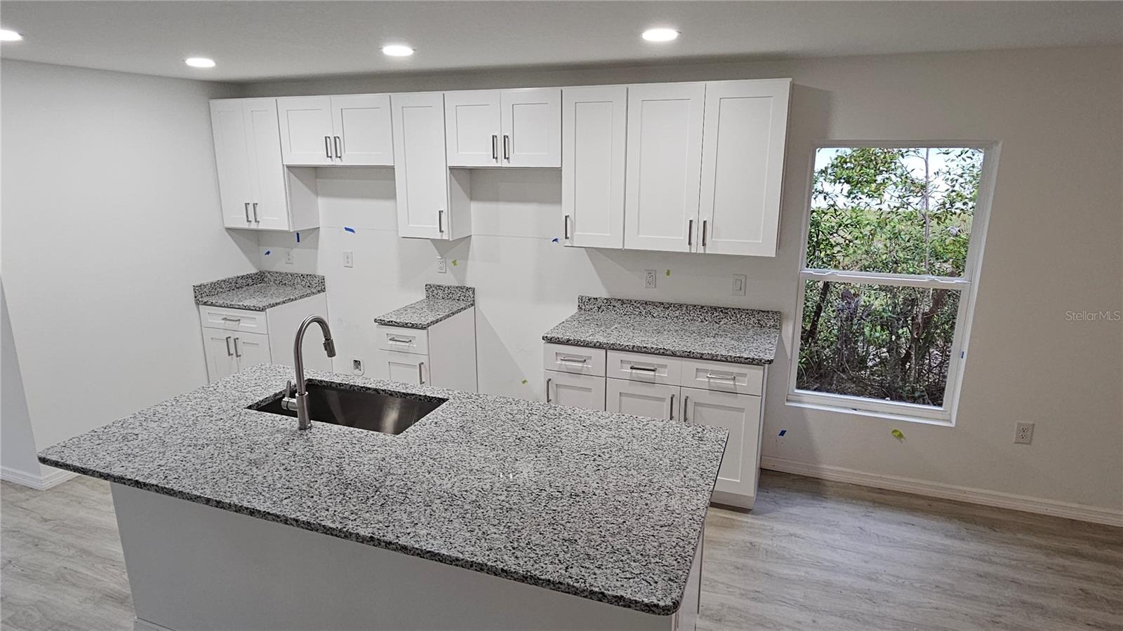 LOCKHARTS SUB - Residential