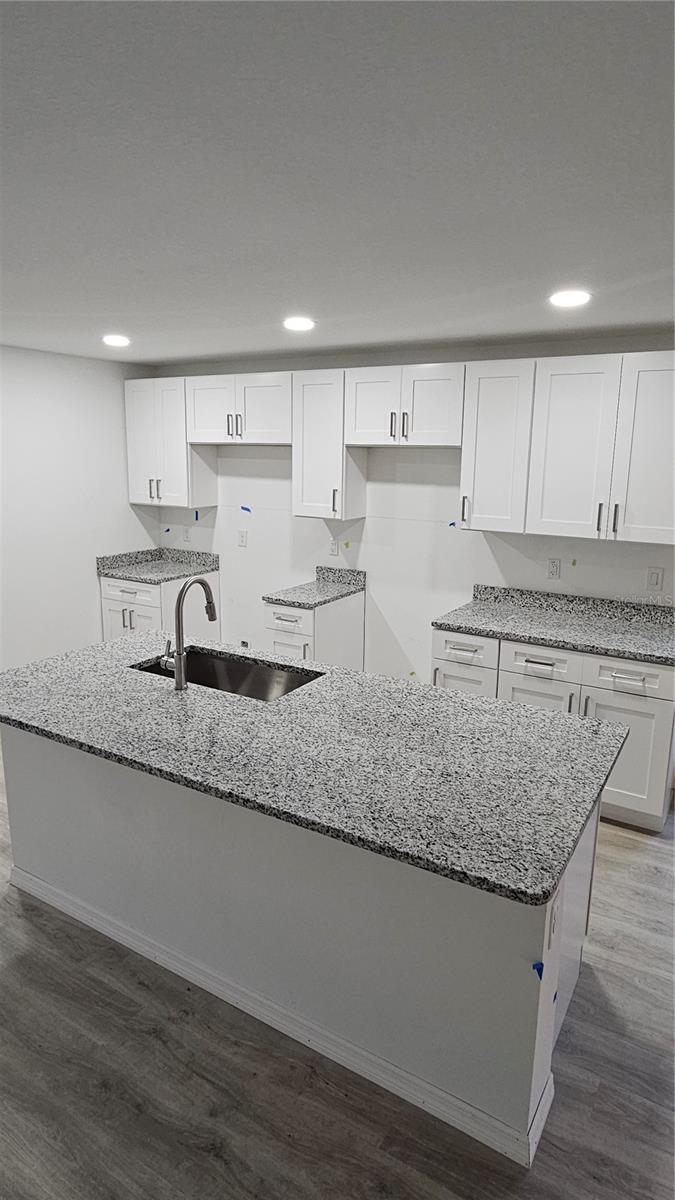 LOCKHARTS SUB - Residential