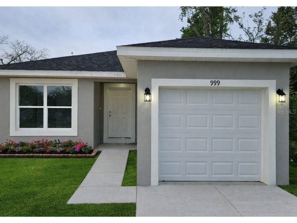 Photo of 999 Avenue A, Haines City, FL 33844 (MLS # L4960395)