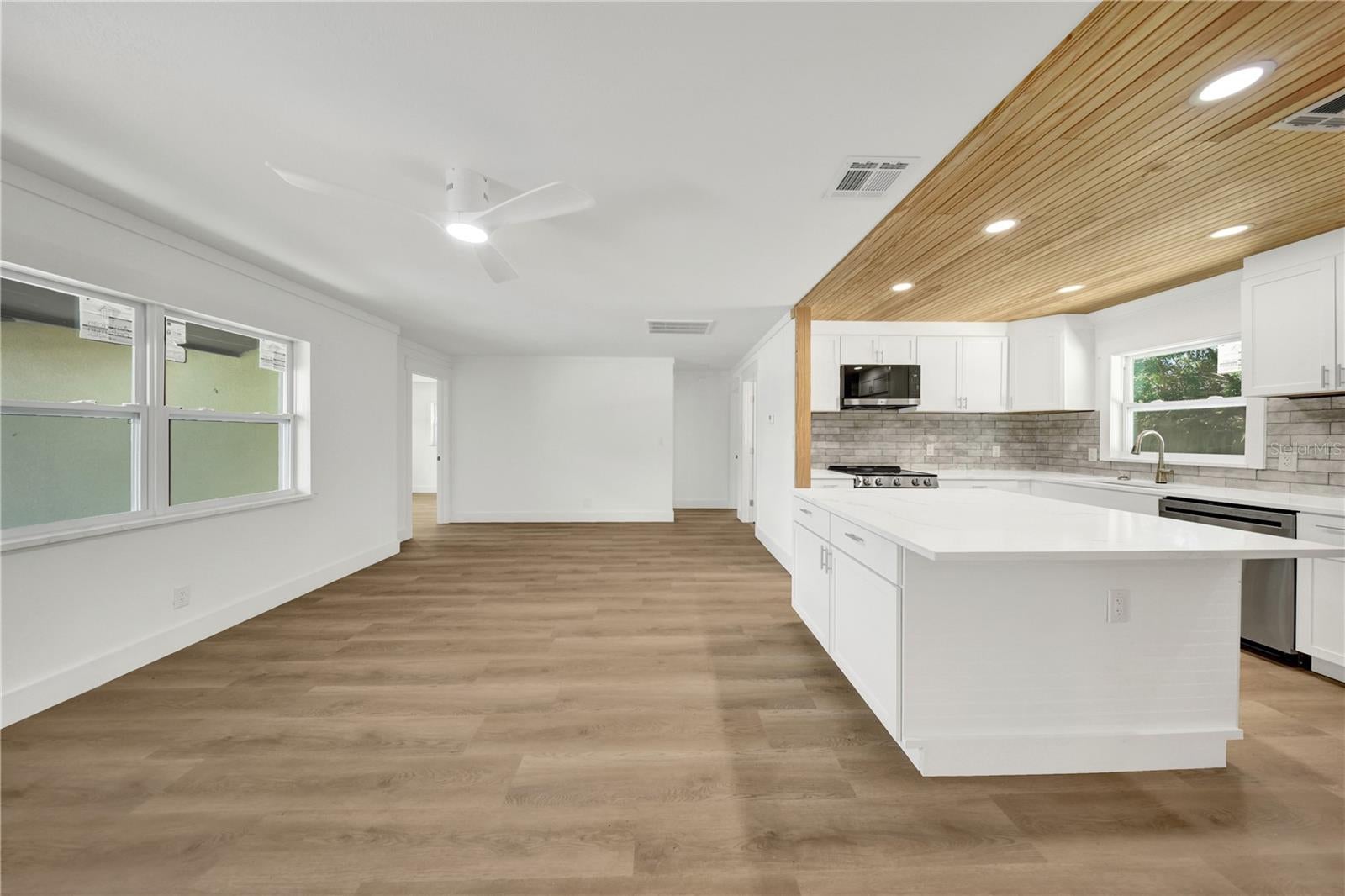 Search Properties for Sale 4 2264 WINCHESTER DRIVE