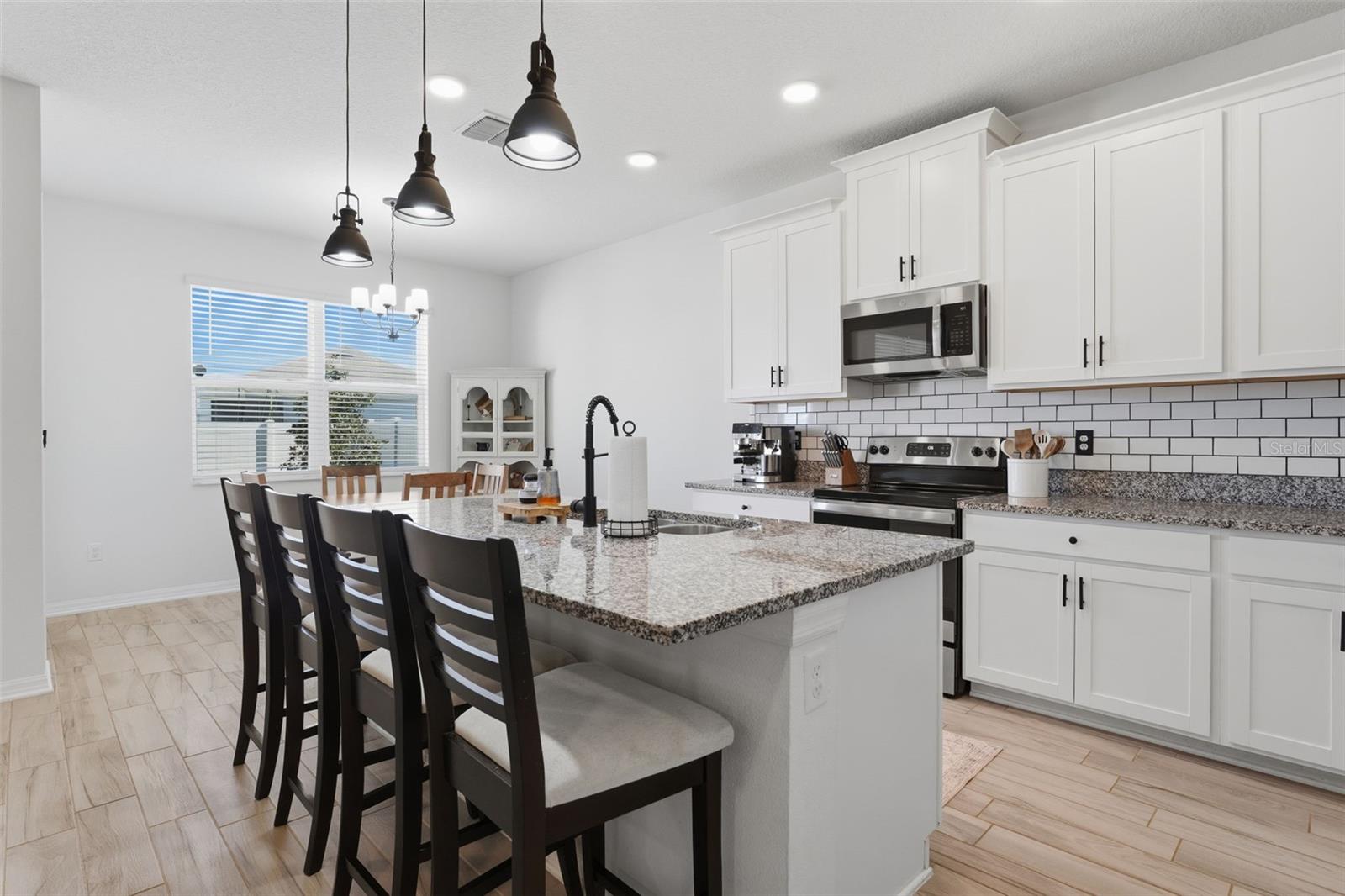 BERRY BAY SUB - Residential