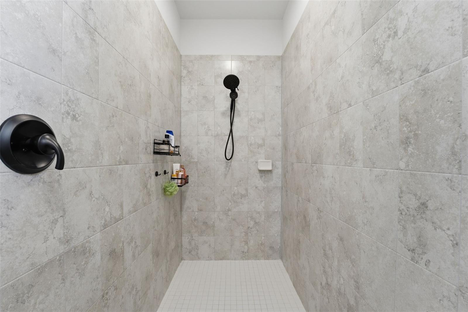 BERRY BAY SUB - Residential