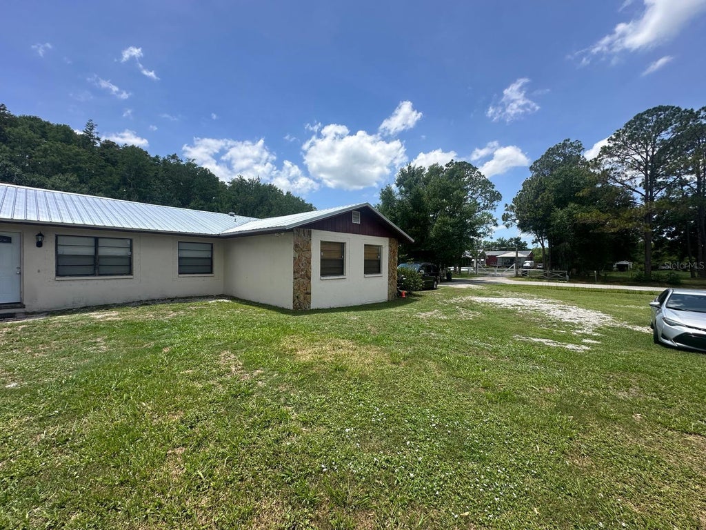 Photo of 17042 Nature Trail, Lutz, FL 33558 (MLS # O6442497)