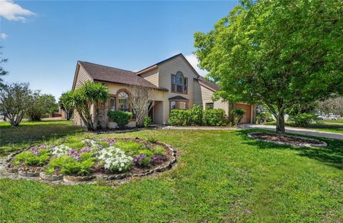 Photo of 10822 Fallow Trail, Orlando, FL 32817 (MLS # O6399959)