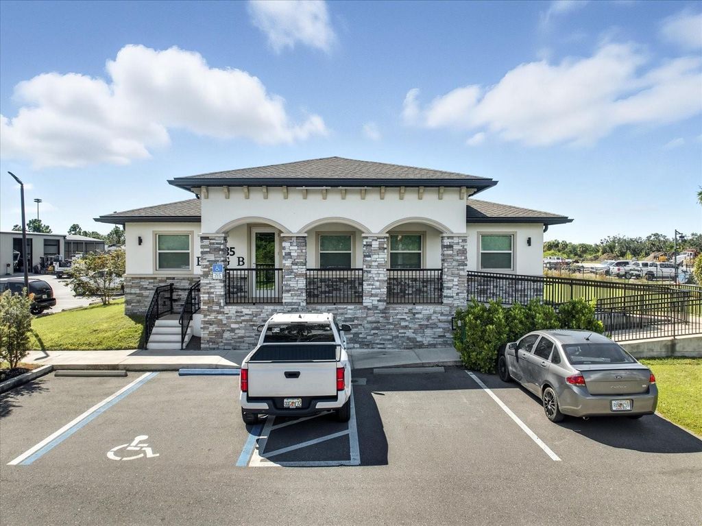 Photo of 10305 Us Highway 41 N, Palmetto, FL 34221 (MLS # TB8504561)