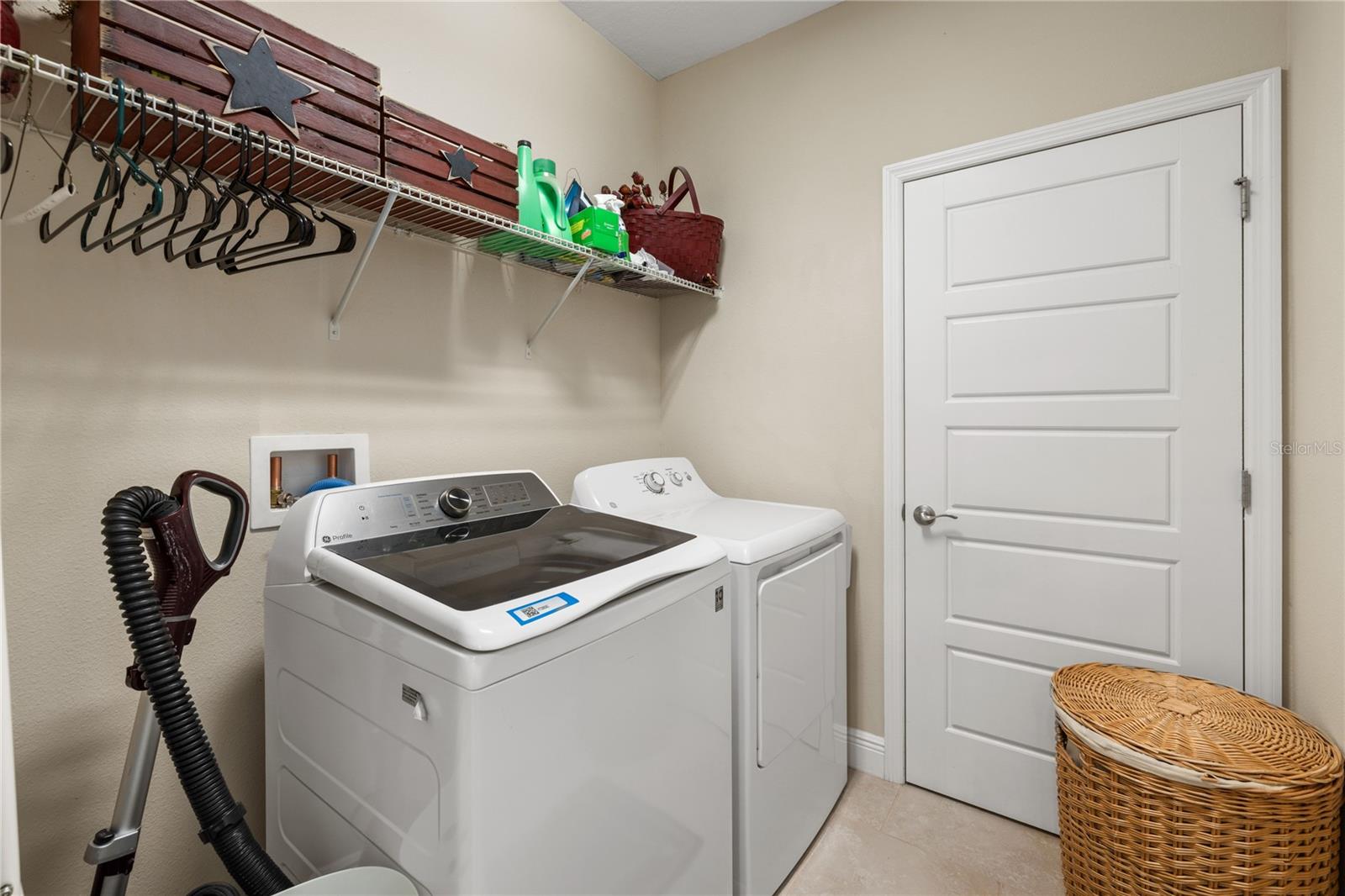 FOUNTAIN PARKE AT LAKE MARY PH 2 - Residential