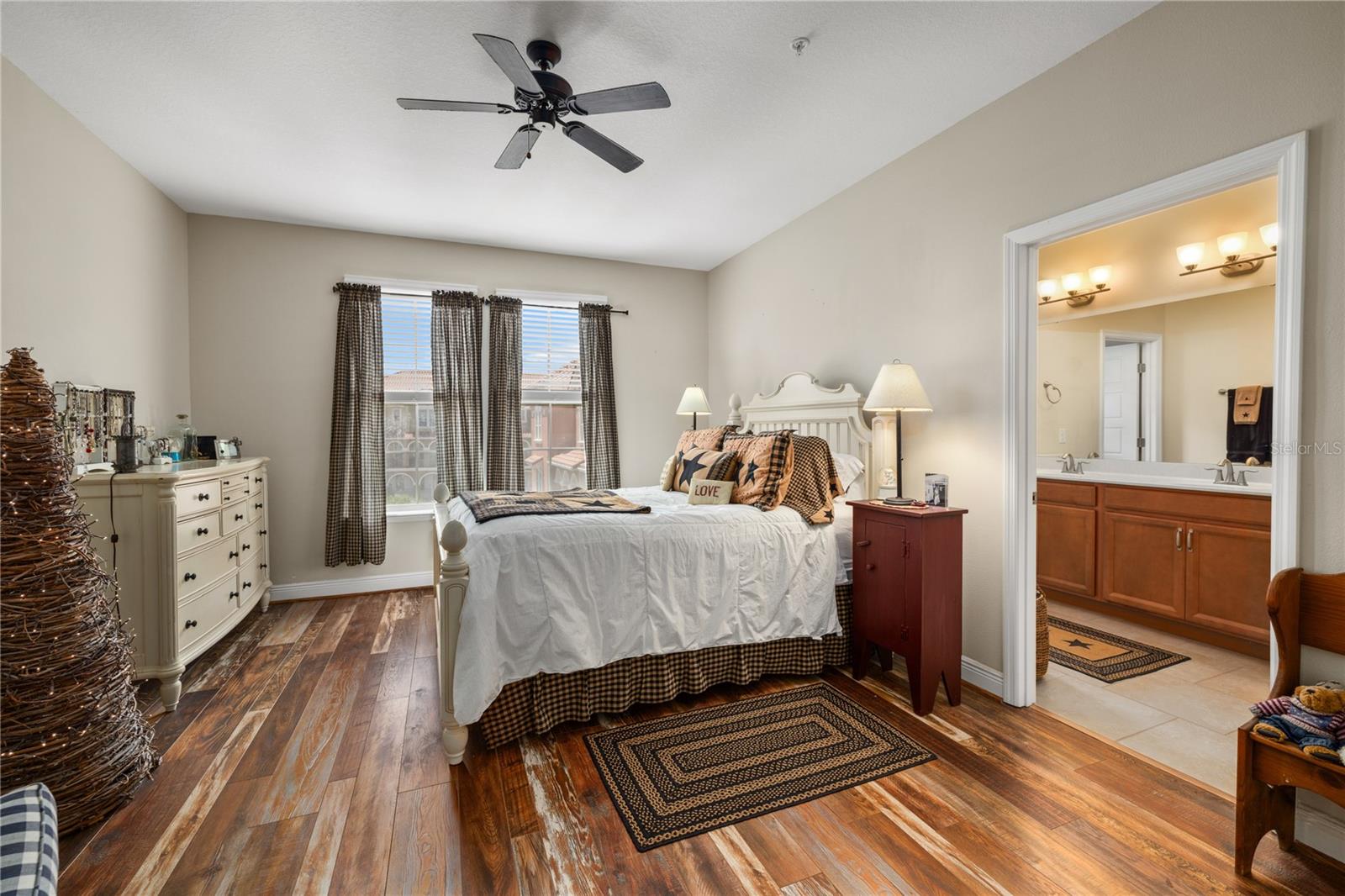 FOUNTAIN PARKE AT LAKE MARY PH 2 - Residential