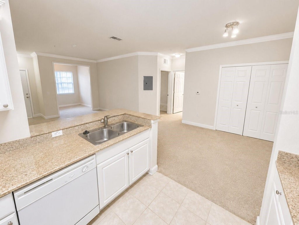 Photo of 430 Southern Pecan Circle #106, Winter Garden, FL 34787 (MLS # O6438120)