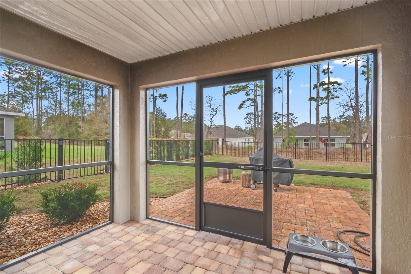 JULIETTE FALLS - Residential