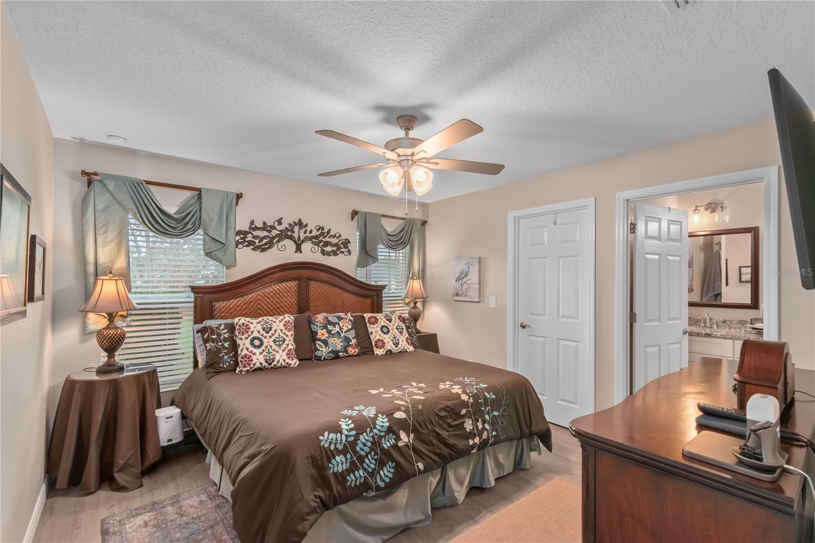 JULIETTE FALLS - Residential