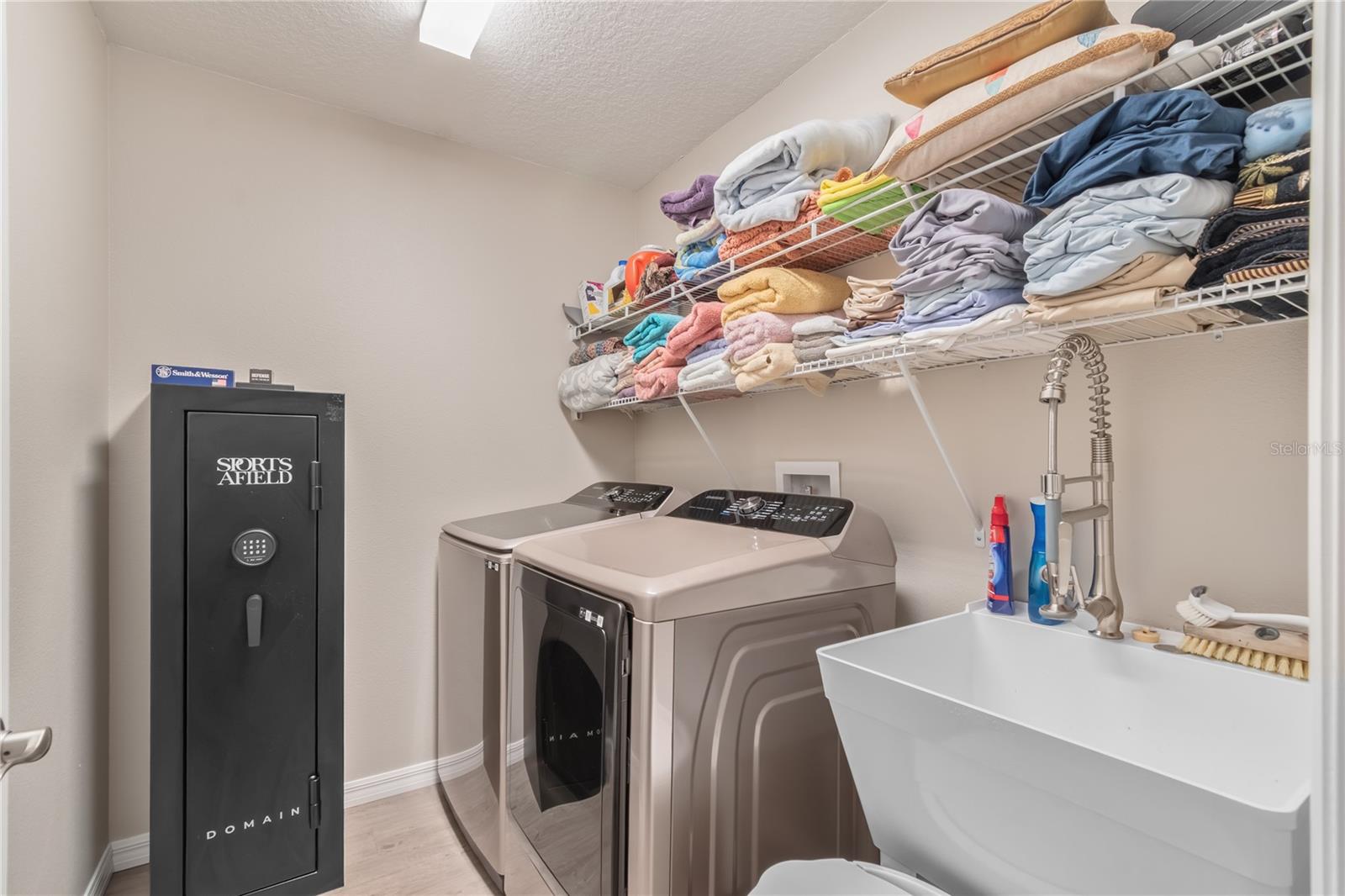 JULIETTE FALLS - Residential