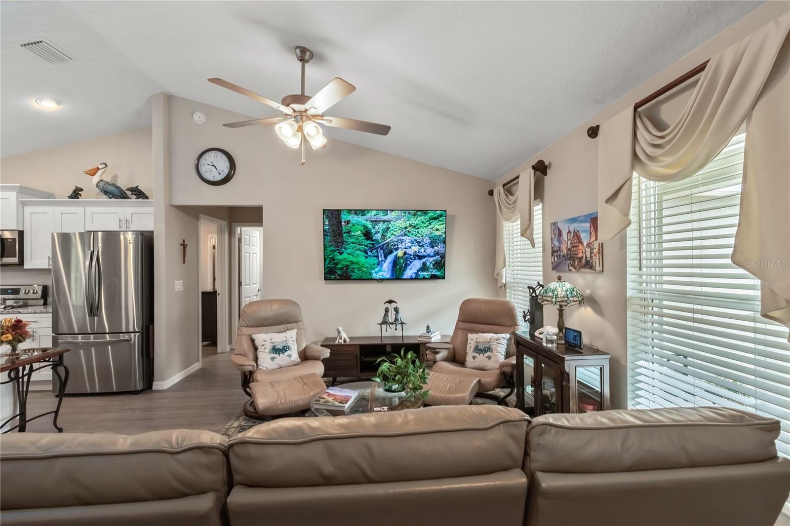 JULIETTE FALLS - Residential