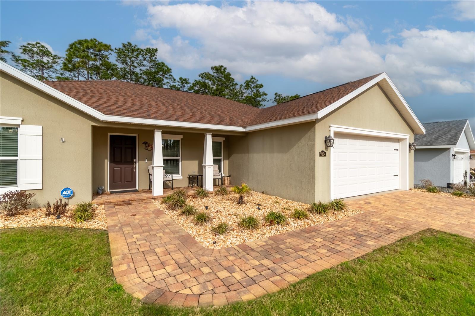 JULIETTE FALLS - Residential