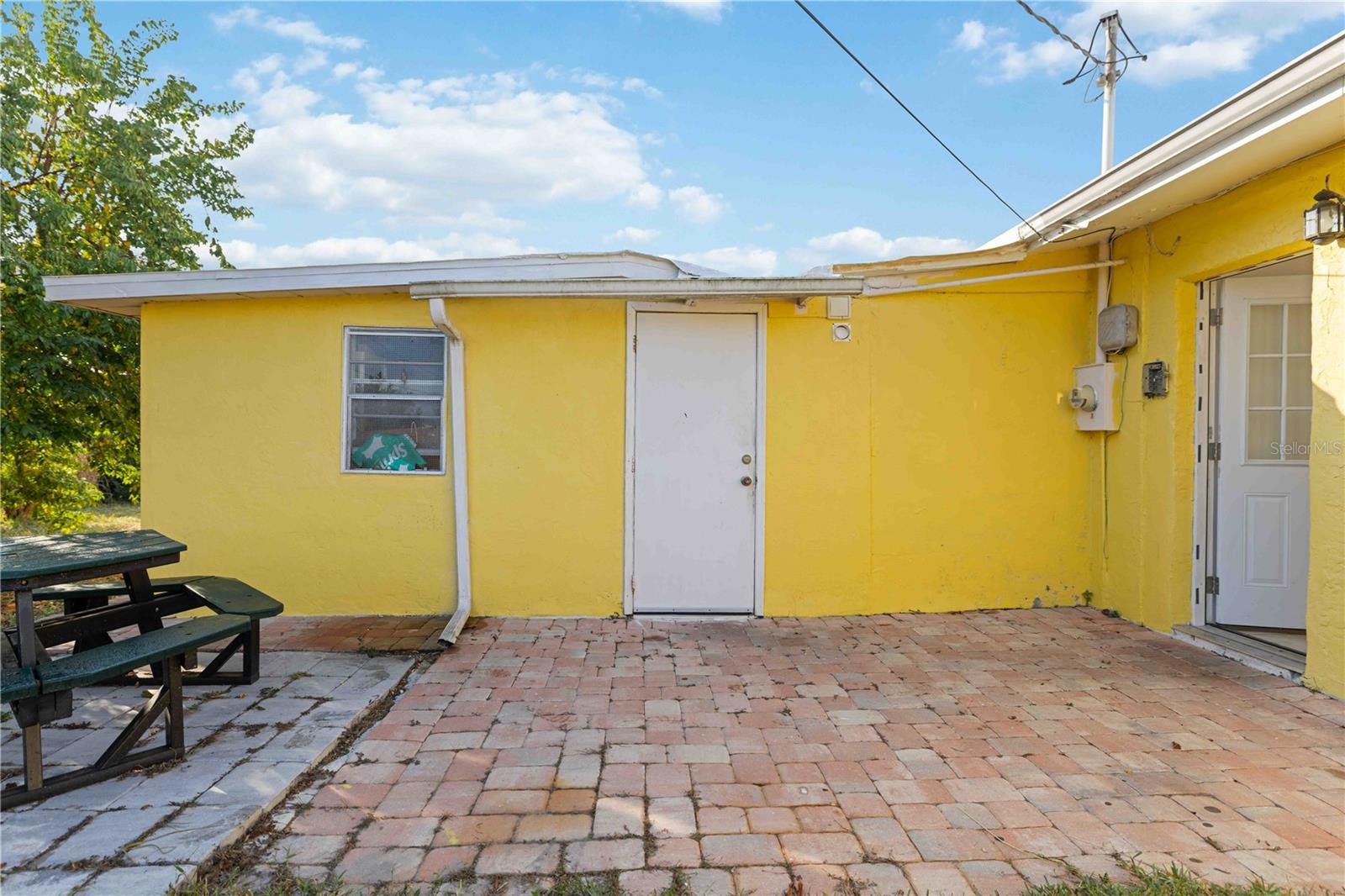 WARM MINERAL SPGS - Residential