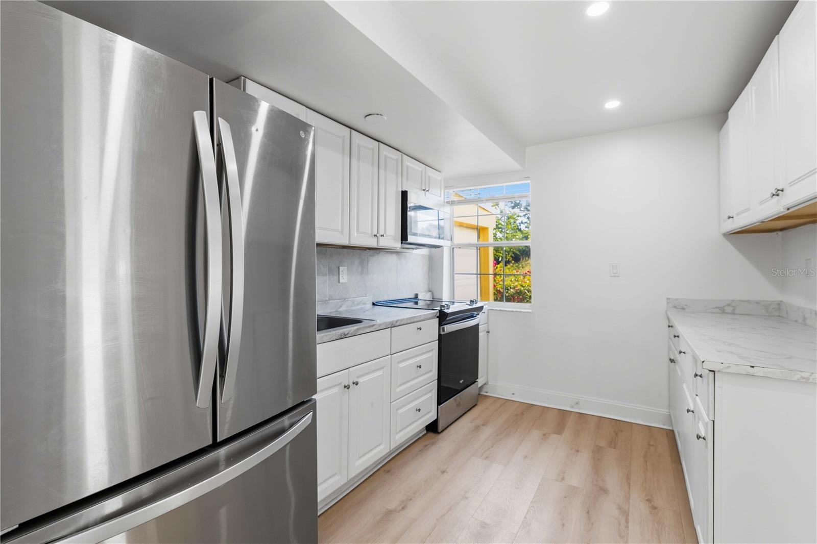 WARM MINERAL SPGS - Residential