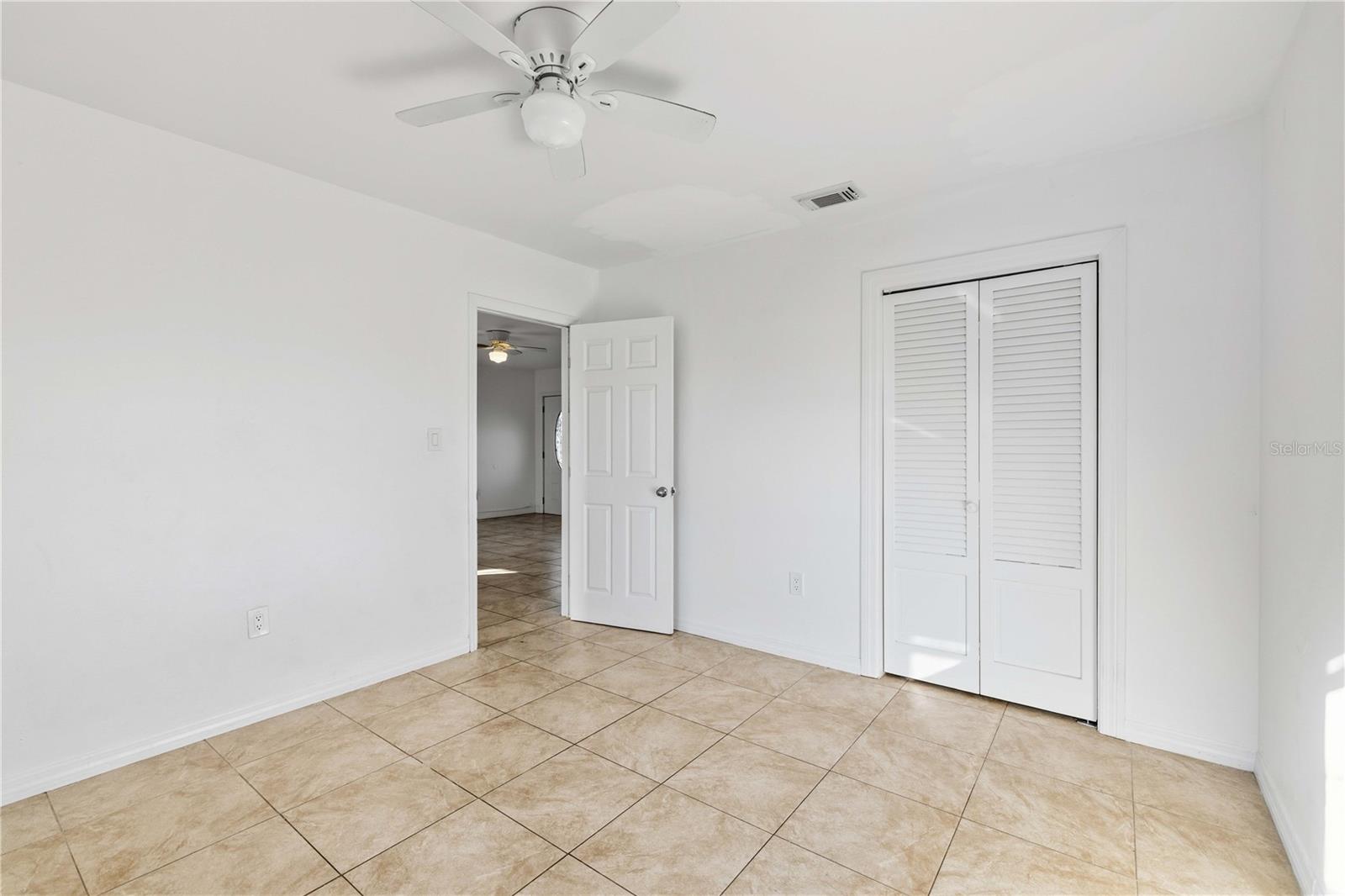 WARM MINERAL SPGS - Residential