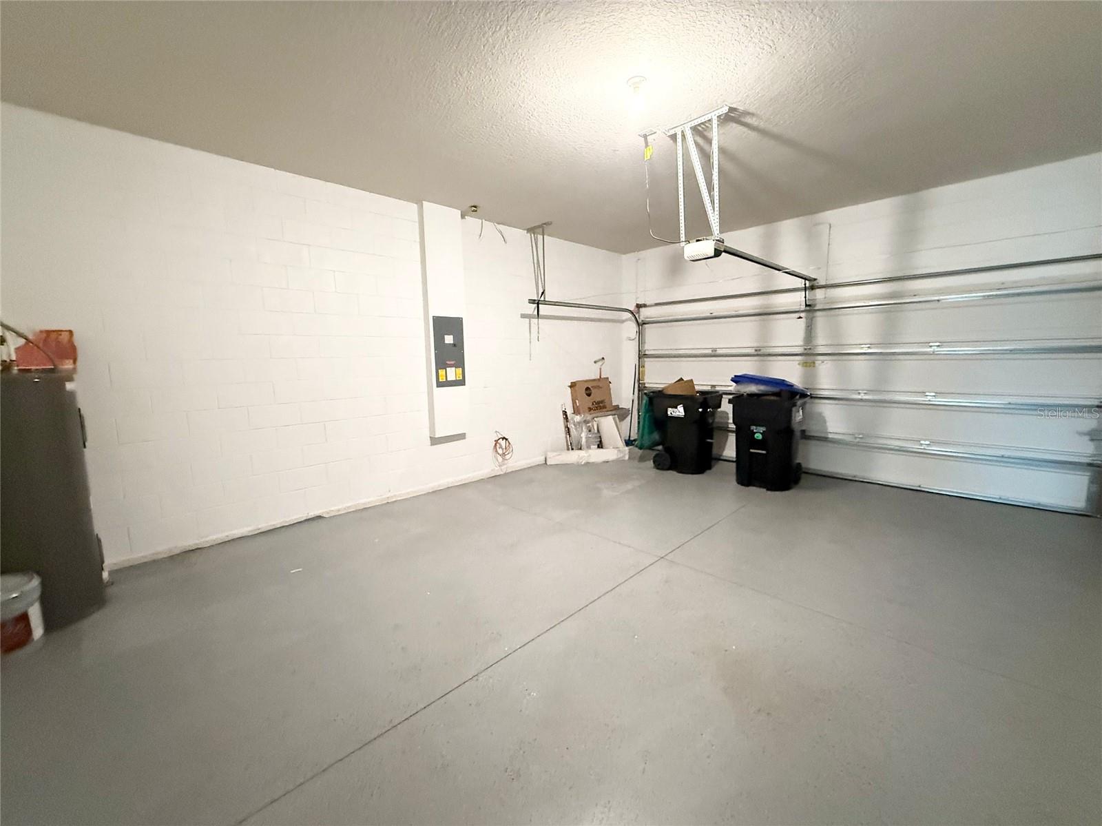 ENCLAVE - Residential