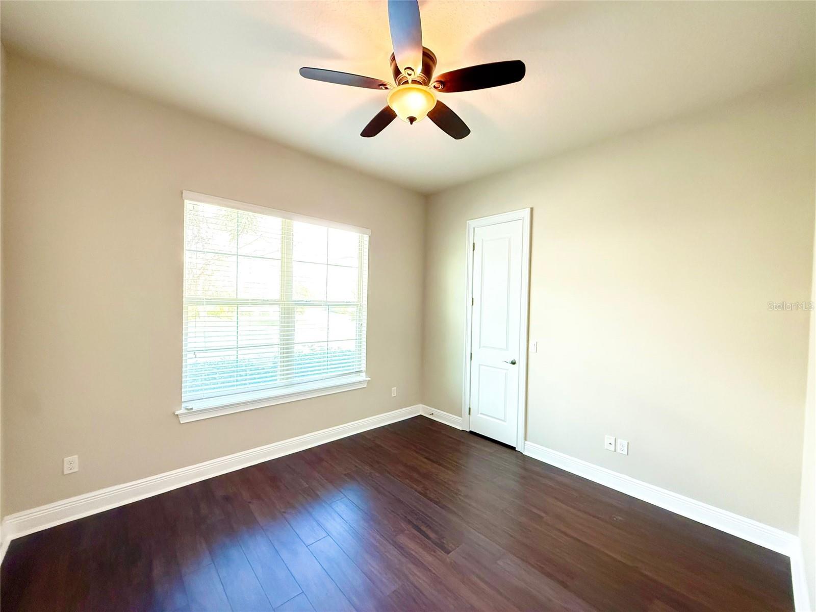 ENCLAVE - Residential