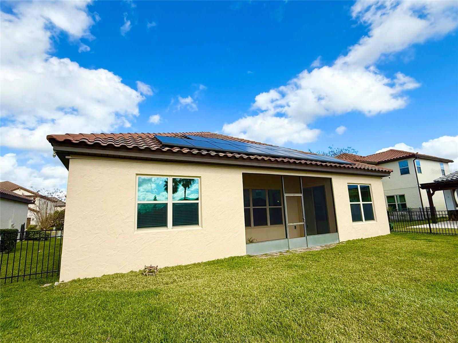 ENCLAVE - Residential