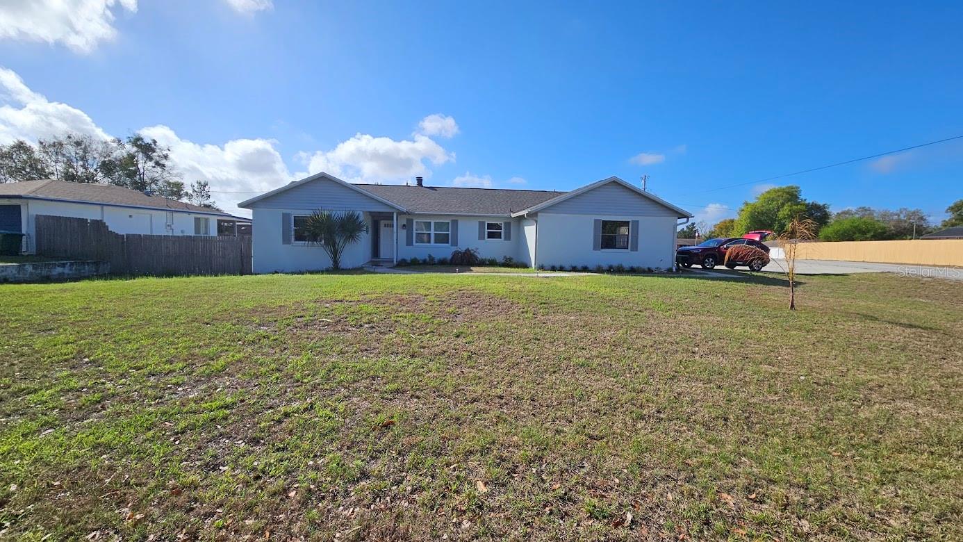 DELTONA LAKES UNIT 08 - Residential