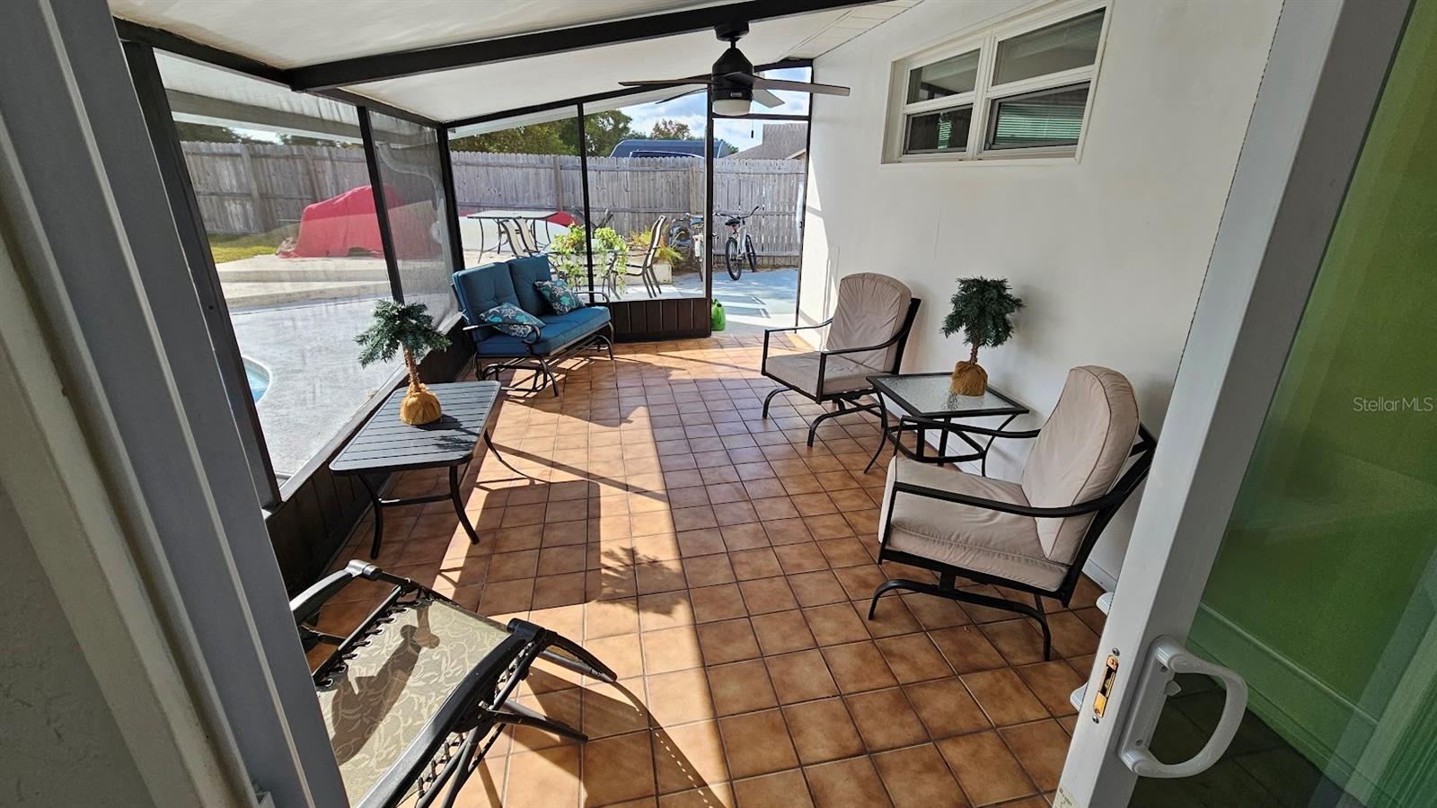 DELTONA LAKES UNIT 08 - Residential