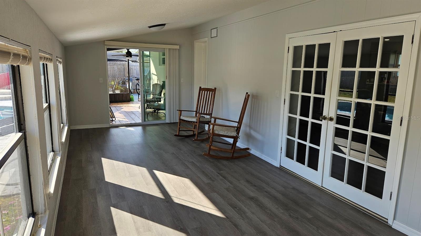 DELTONA LAKES UNIT 08 - Residential