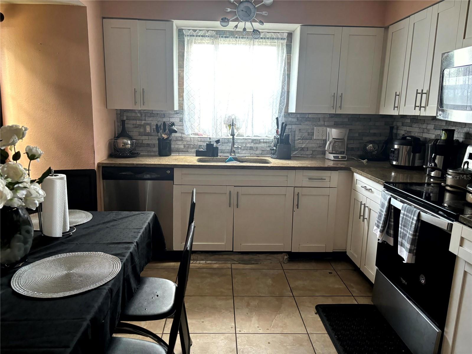 1312 FOXBORO DR.