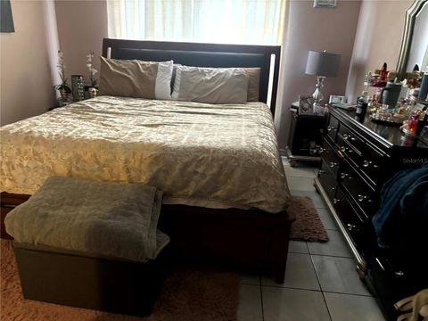 1312 FOXBORO DR. BRANDON FL 33511
