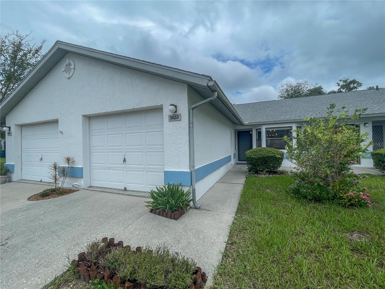 Welcome to Inverness Landing! This wonderful 2 Bed 2 Bath Home in the Heart of Inverness is ready for your personal touch!! Enjoy peaceful mornings at a tranquil spot overlooking the Tsala Apopka Chain of Lakes and set sail from the Boat Ramp/Dock for an waterworld excursion in the serene Florida sun! Or relax in your Screen Enclosed Back Porch with a iced beverage and listen to the birds chirping in the evening! A Community Pool is just a walk away from your front door for a quick dip on a hot day. You'll even find a dog park to let your fury family out for a run! This carefree, no maintenance home boasts additional features such as New Luxury Vinyl Plank Flooring, 2020 Roof, 2019 AC, Primary Bedroom with Walk-In Closet, Skylights, and more! Located off US-41 for a straight shot downtown, or out to the Florida turnpike for easy access towards Orlando or Miami. Call today before this one gets away!