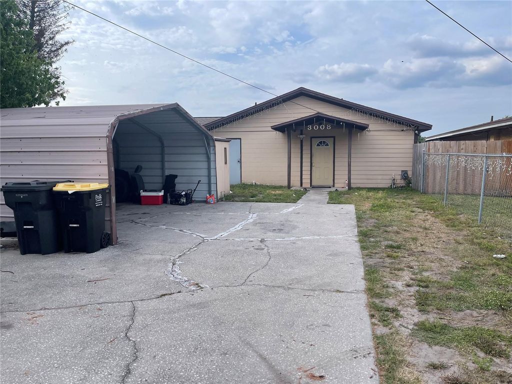 Photo of 3008 Skyview Drive, Lakeland, FL 33801 (MLS # L4961812)