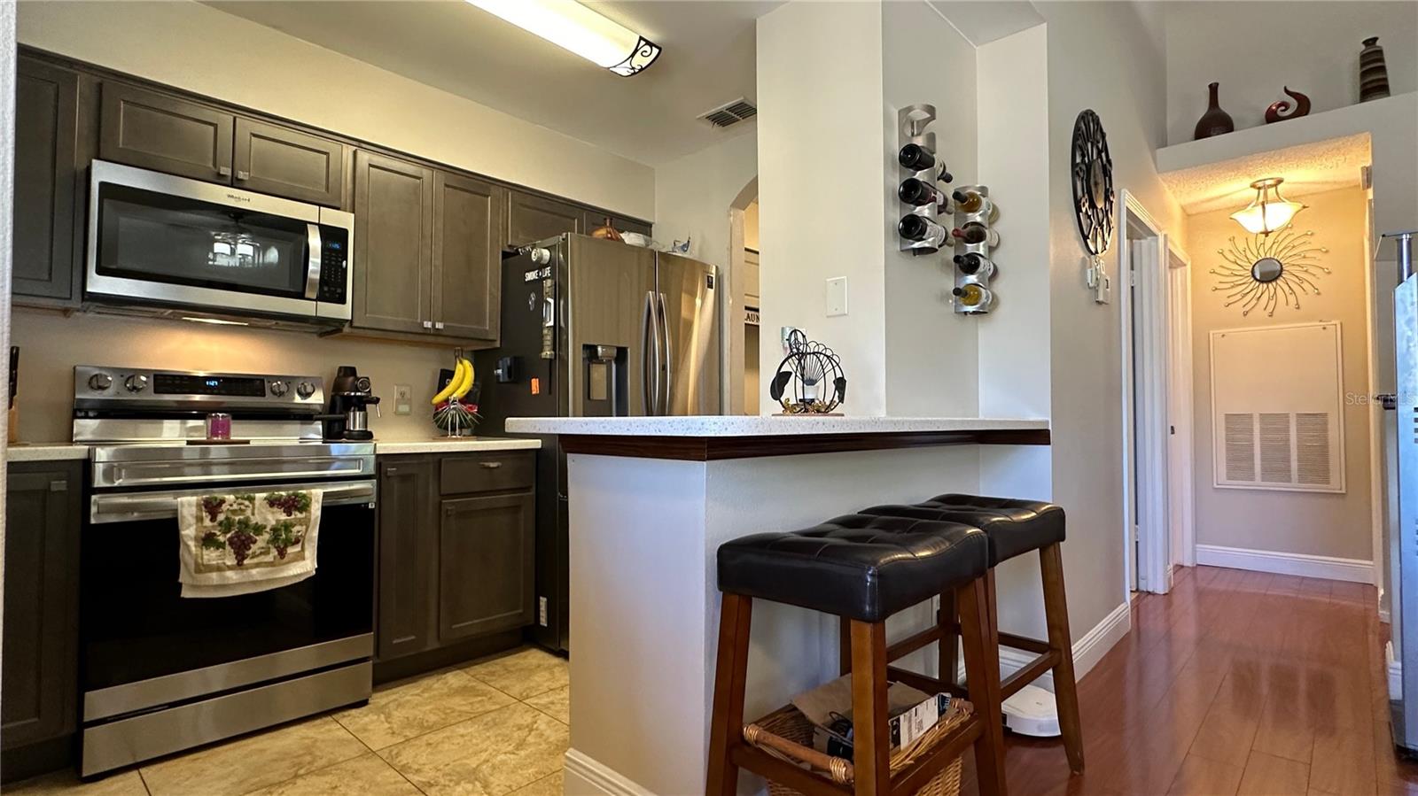 SIESTA LAGO CONDOMINIUM - Residential