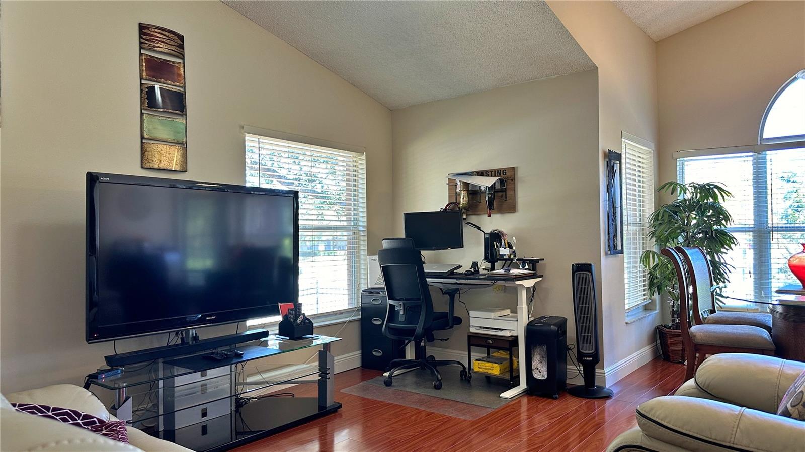 SIESTA LAGO CONDOMINIUM - Residential