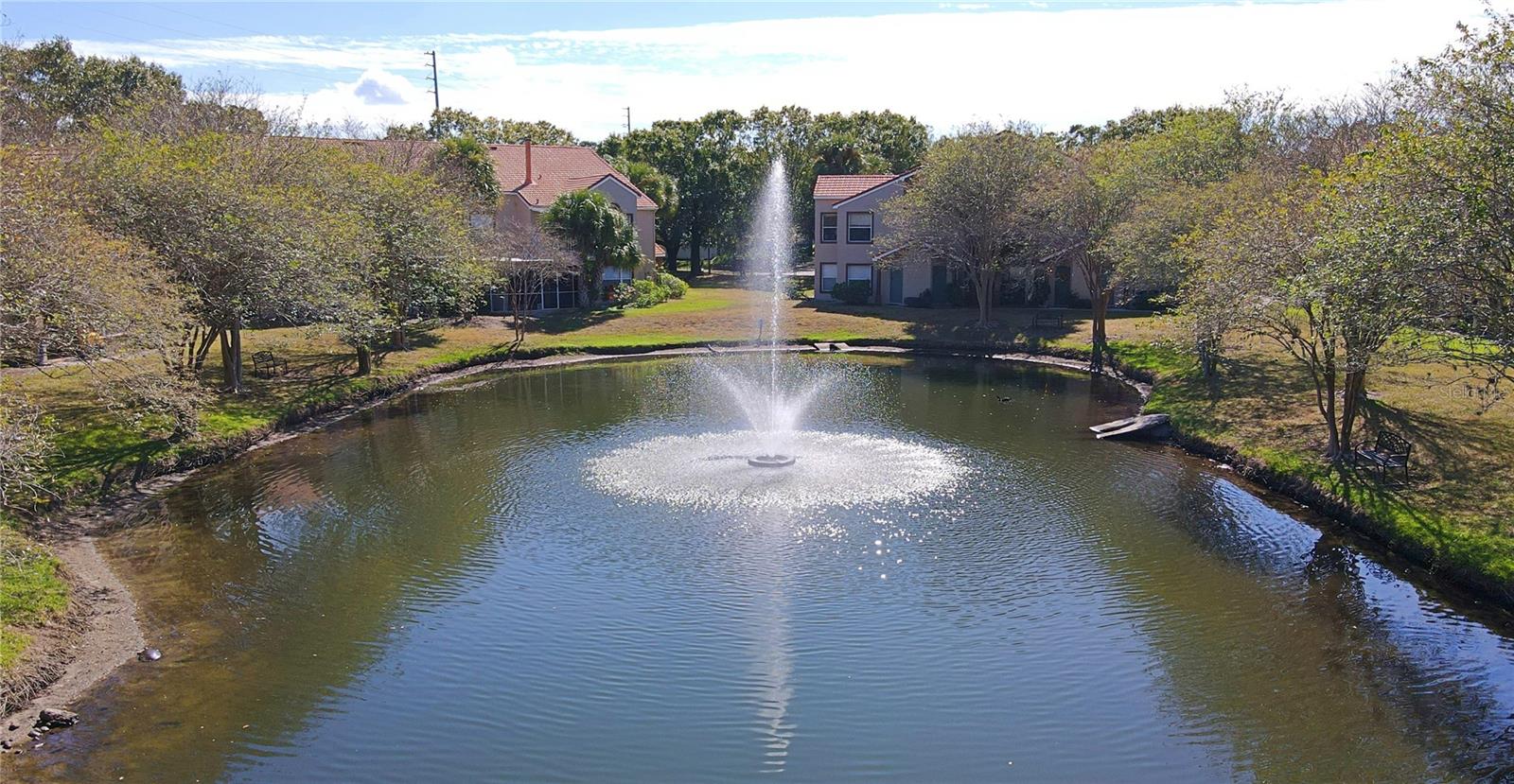 SIESTA LAGO CONDOMINIUM - Residential